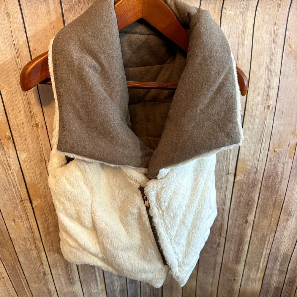Calvin Klein Performance women’s L brown/ white faux fur puffer vest NWT - Picture 8 of 12